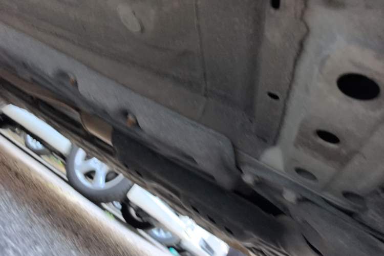 Used Geely Auto Monjaro L 2021 2.0TD DCT EVO Two-Wheel Drive Prestige Version Chassis Front Right