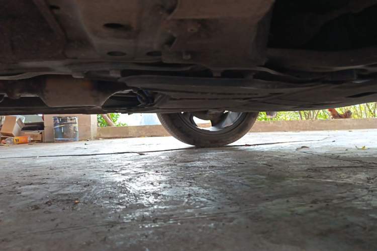 Used Geely Auto Monjaro L 2021 2.0TD DCT EVO Two-Wheel Drive Prestige Version Chassis Front Right