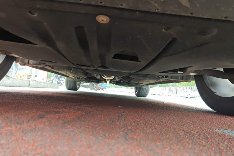 Used Geely Auto Monjaro L 2021 2.0TD DCT EVO Two-Wheel Drive Prestige Version Chassis Front
