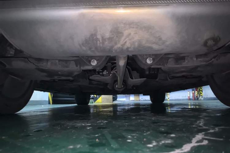 Used Geely Auto Monjaro L 2021 2.0TD DCT EVO Two-Wheel Drive Smart Luxury Version Chassis Rear