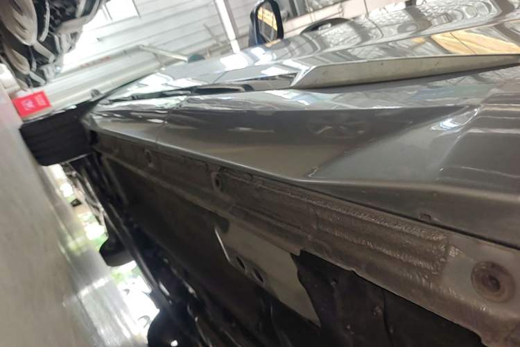 Used Geely Auto Monjaro L 2021 2.0TD High-Power Automatic All-Wheel-Drive Flagship Version Chassis Rear Left