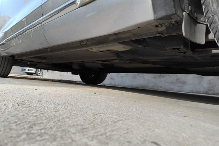 Used Geely Auto Monjaro L 2021 2.0TD DCT EVO Two-Wheel Drive Prestige Version Chassis Rear Left