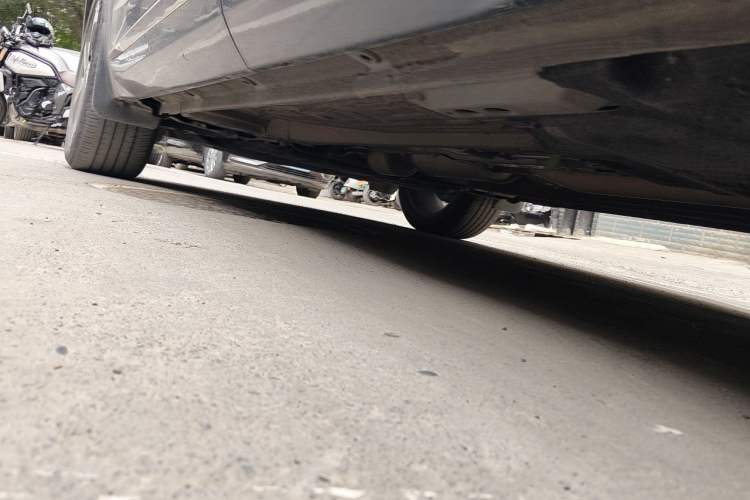 Used Geely Auto Monjaro L 2021 2.0TD DCT EVO Two-Wheel Drive Prestige Version Chassis Rear Left