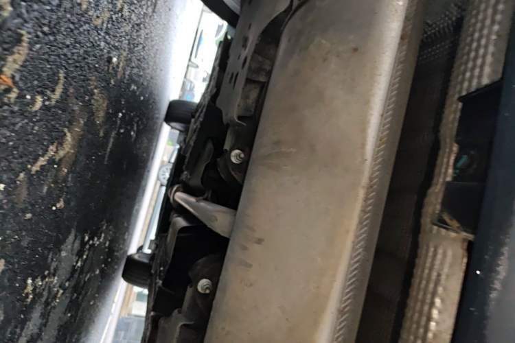 Used Geely Auto Monjaro L 2021 2.0TD DCT EVO Two-Wheel Drive Smart Luxury Version Chassis Rear