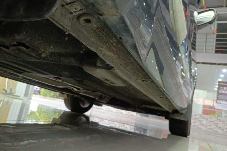 Used Geely Auto Monjaro L 2021 2.0TD DCT EVO Two-Wheel Drive Prestige Version Chassis Rear Right