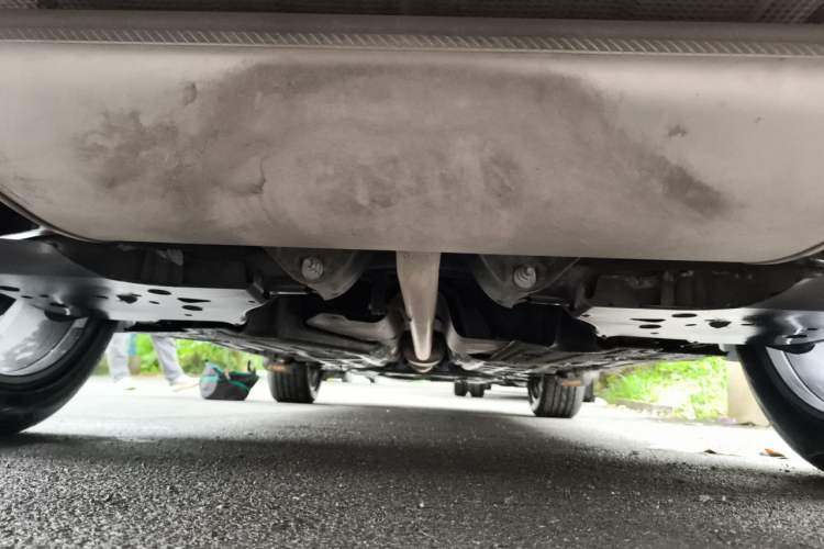 Used Geely Auto Monjaro L 2021 2.0TD DCT EVO Two-Wheel Drive Prestige Version Chassis Rear