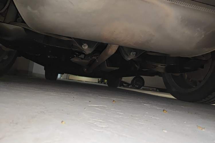 Used Geely Auto Monjaro L 2021 2.0TD DCT EVO Two-Wheel Drive Smart Luxury Version Chassis Rear