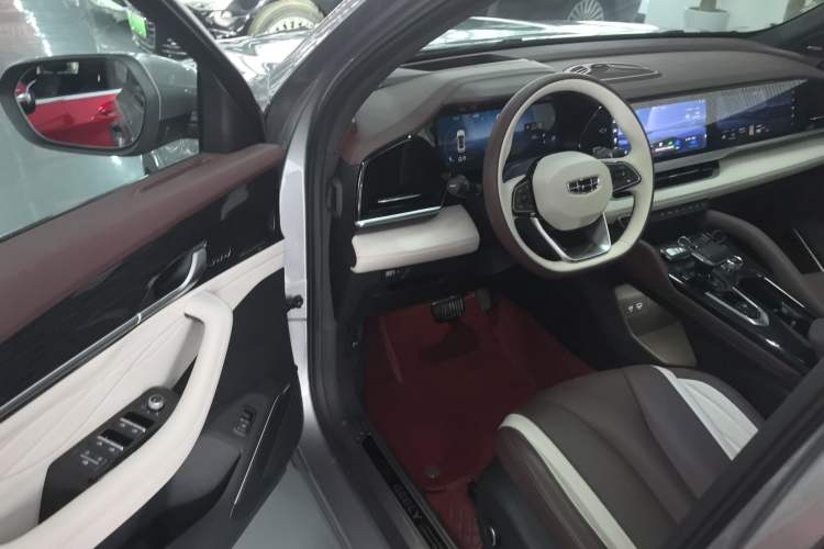 Used Geely Auto Monjaro L 2021 2.0TD High-Power Automatic All-Wheel-Drive Flagship Version Driver Seat