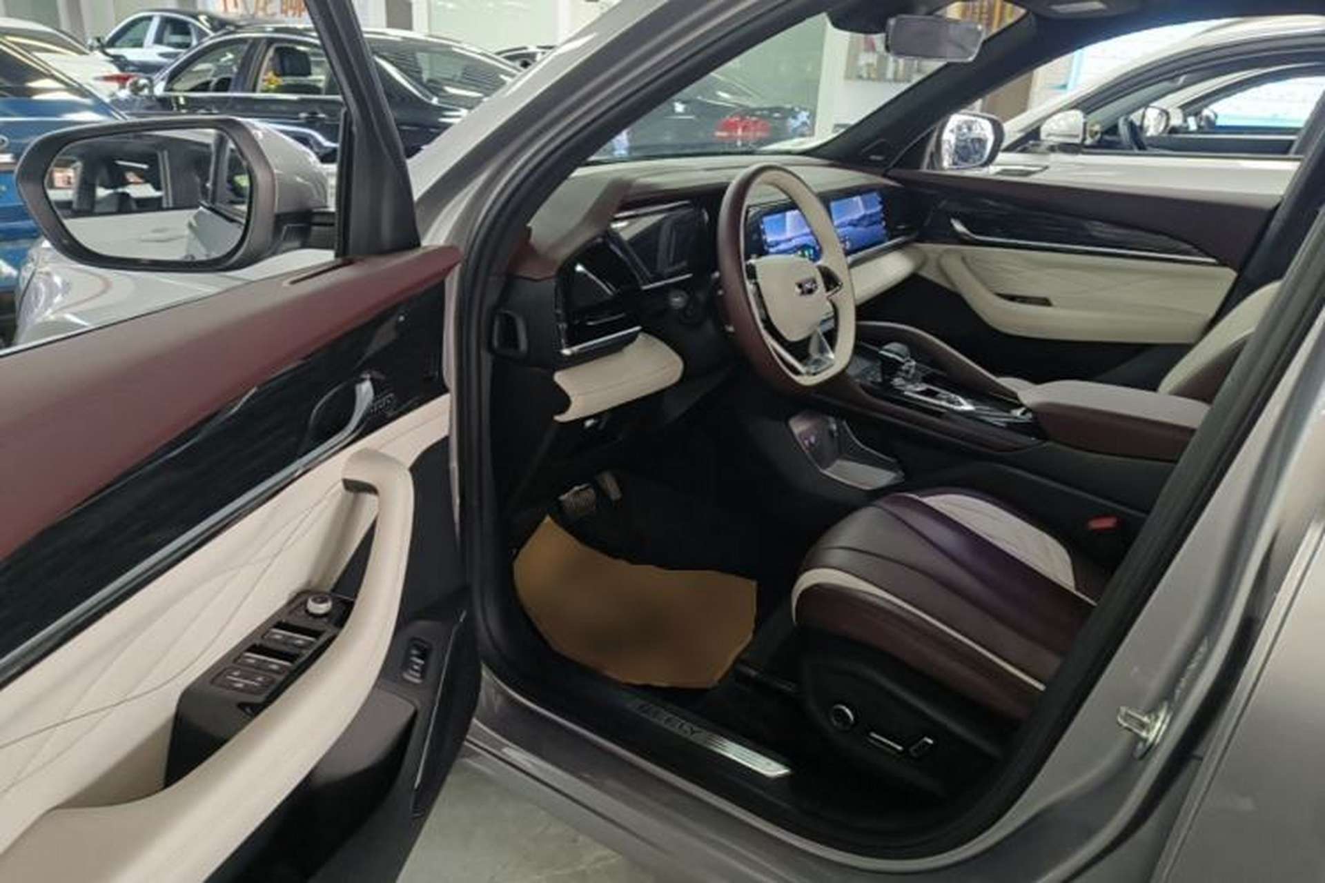 Used Geely Auto Monjaro L 2021 2.0TD DCT EVO Two-Wheel Drive Smart Luxury Version Driver Seat