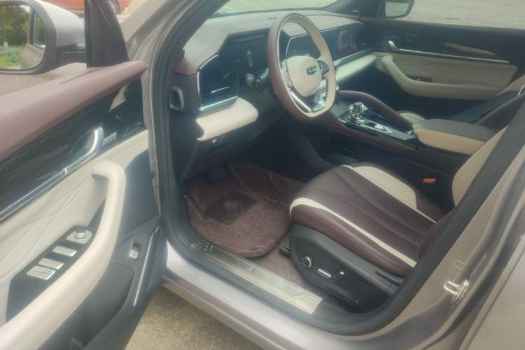 Used Geely Auto Monjaro L 2021 2.0TD DCT EVO Two-Wheel Drive Smart Luxury Version Driver Seat