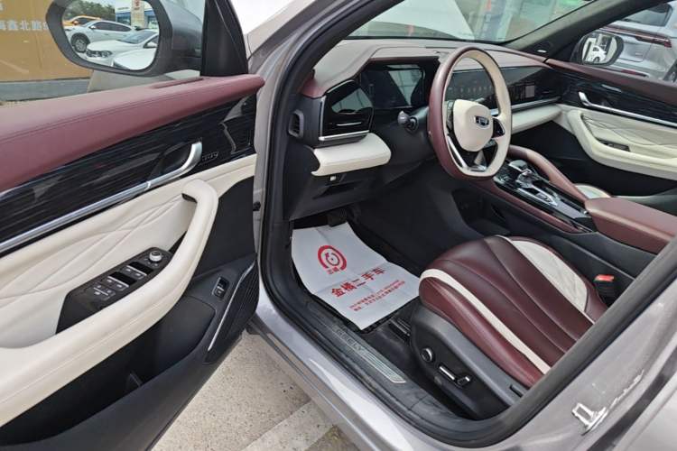 Used Geely Auto Monjaro L 2021 2.0TD High-Power Automatic All-Wheel Drive Luxury Version Driver Seat