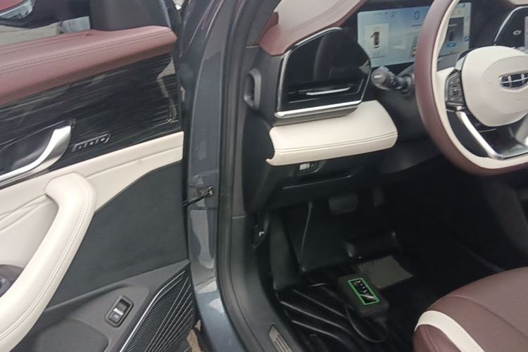 Used Geely Auto Monjaro L 2021 2.0TD DCT EVO Two-Wheel Drive Prestige Version Driver Seat