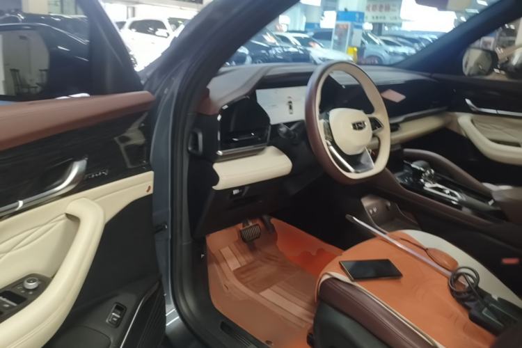 Used Geely Auto Monjaro L 2021 2.0TD DCT EVO Two-Wheel Drive Prestige Version Driver Seat