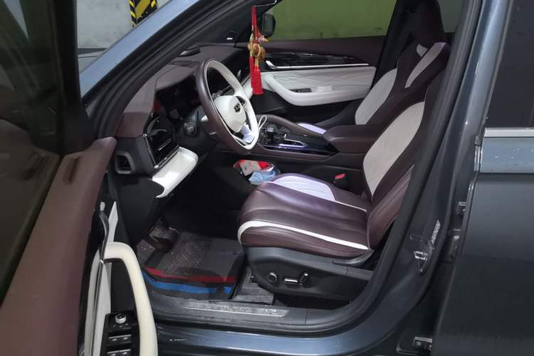 Used Geely Auto Monjaro L 2021 2.0TD DCT EVO Two-Wheel Drive Smart Luxury Version Driver Seat