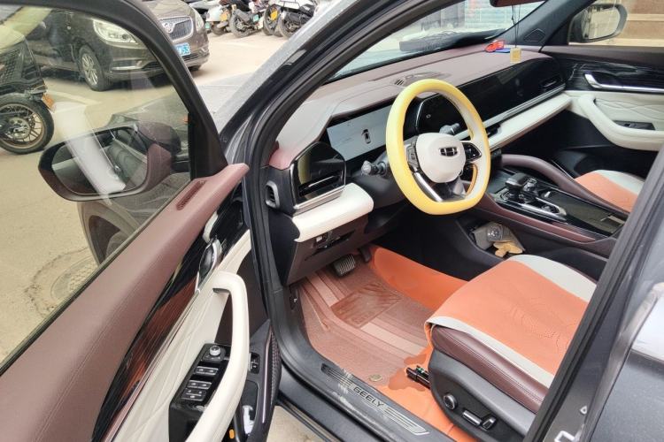 Used Geely Auto Monjaro L 2021 2.0TD DCT EVO Two-Wheel Drive Prestige Version Driver Seat