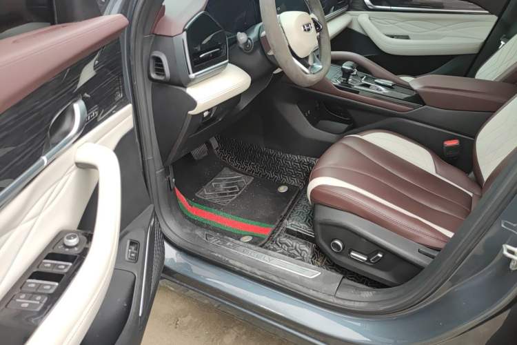 Used Geely Auto Monjaro L 2021 2.0TD DCT EVO Two-Wheel Drive Smart Luxury Version Driver Seat