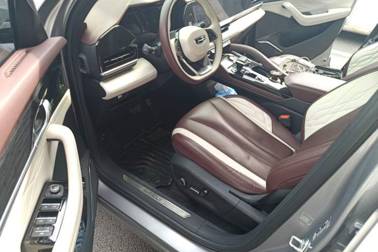 Used Geely Auto Monjaro L 2021 2.0TD High-Power Automatic All-Wheel-Drive Flagship Version Driver Seat