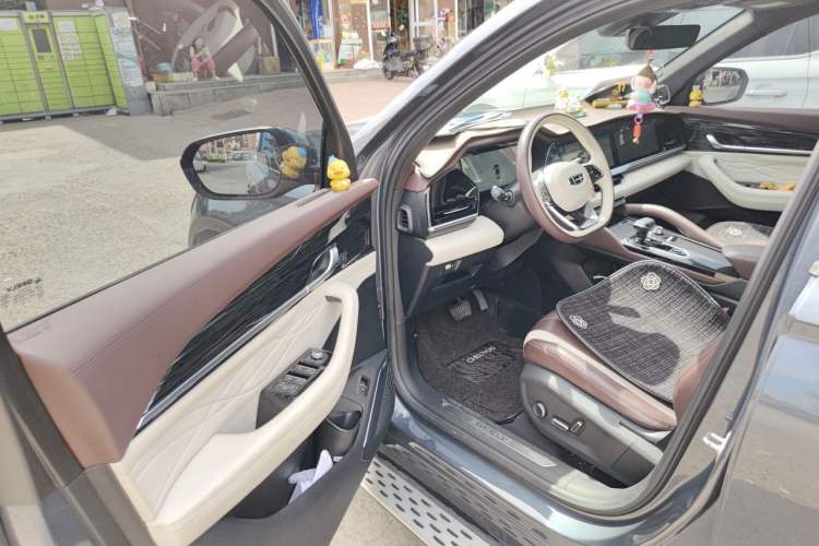 Used Geely Auto Monjaro L 2021 2.0TD DCT EVO Two-Wheel Drive Prestige Version Driver Seat