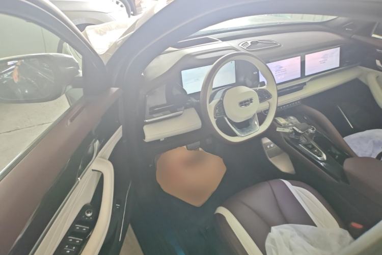 Used Geely Auto Monjaro L 2021 2.0TD High-Power Automatic All-Wheel-Drive Flagship Version Driver Seat
