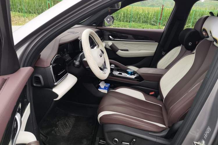 Used Geely Auto Monjaro L 2021 2.0TD DCT EVO Two-Wheel Drive Smart Luxury Version Driver Seat
