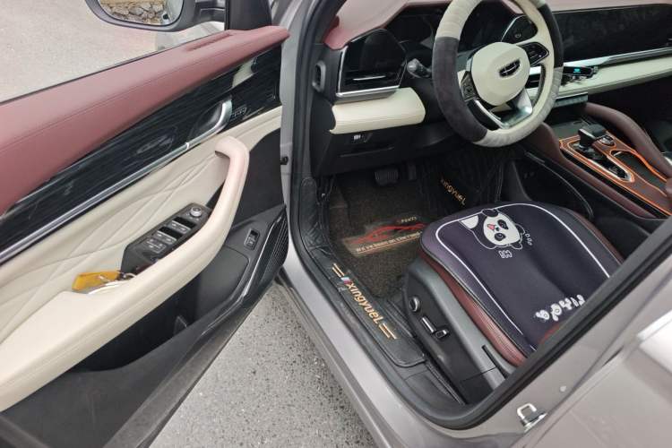 Used Geely Auto Monjaro L 2021 2.0TD DCT EVO Two-Wheel Drive Smart Luxury Version Driver Seat