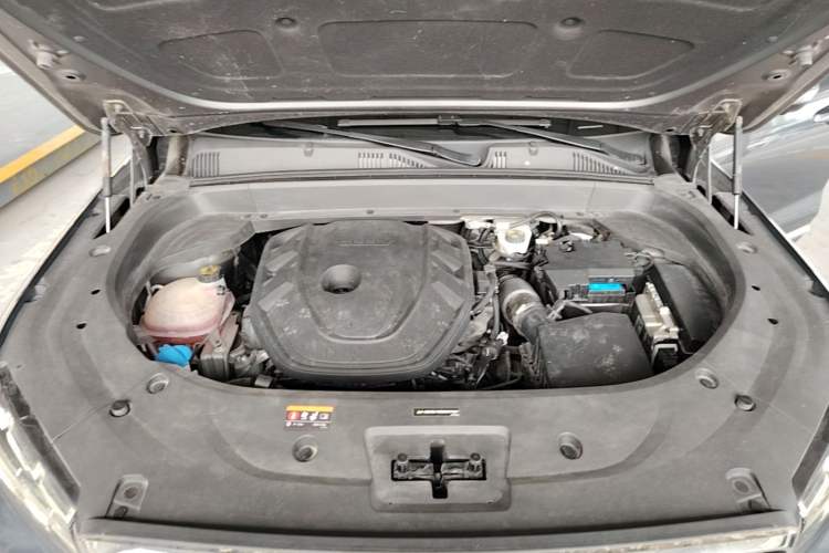 Used Geely Auto Monjaro L 2021 2.0TD DCT EVO Two-Wheel Drive Prestige Version Engine Bay