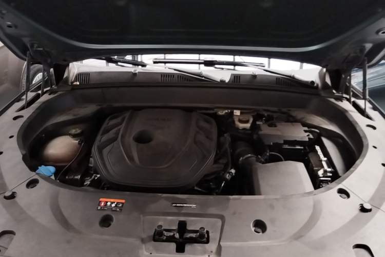 Used Geely Auto Monjaro L 2021 2.0TD DCT EVO Two-Wheel Drive Smart Luxury Version Engine Bay