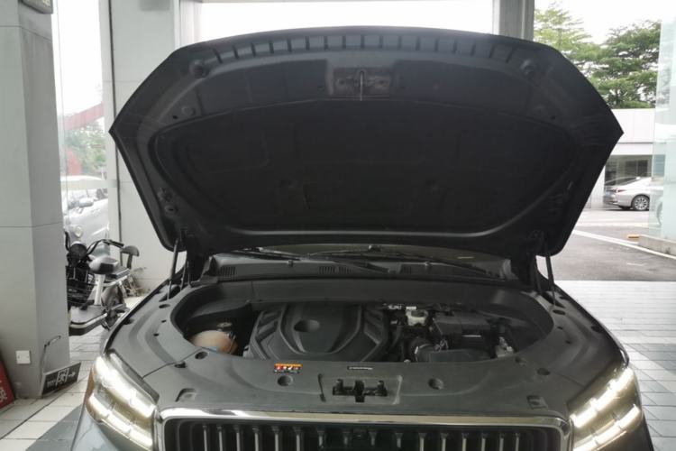 Used Geely Auto Monjaro L 2021 2.0TD DCT EVO Two-Wheel Drive Prestige Version Engine Bay