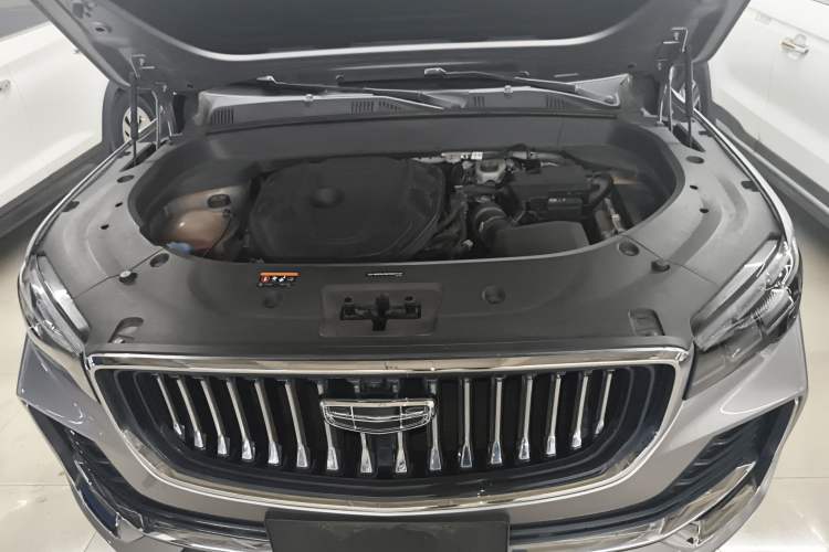 Used Geely Auto Monjaro L 2021 2.0TD DCT EVO Two-Wheel Drive Smart Luxury Version Engine Bay