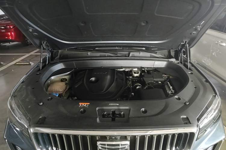 Used Geely Auto Monjaro L 2021 2.0TD DCT EVO Two-Wheel Drive Smart Luxury Version Engine Bay