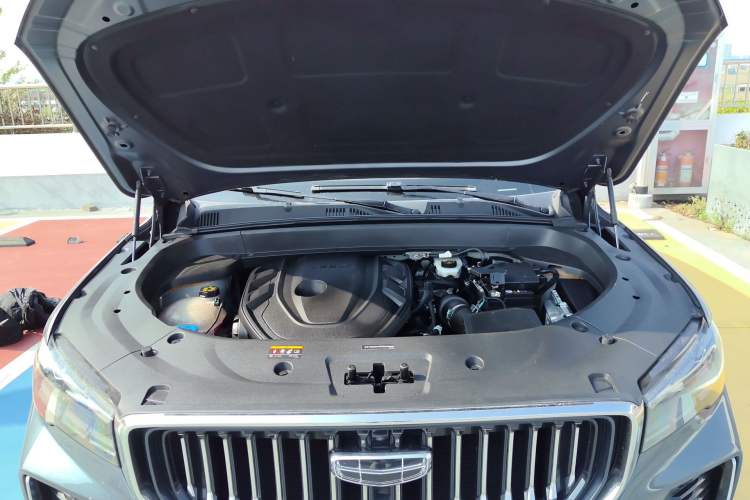 Used Geely Auto Monjaro L 2021 2.0TD DCT EVO Two-Wheel Drive Smart Luxury Version Engine Bay