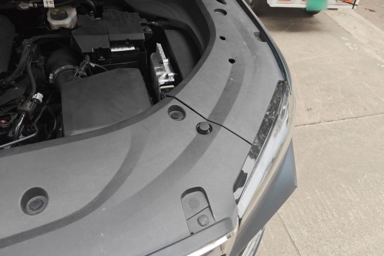 Used Geely Auto Monjaro L 2021 2.0TD DCT EVO Two-Wheel Drive Smart Luxury Version Engine Bay Left