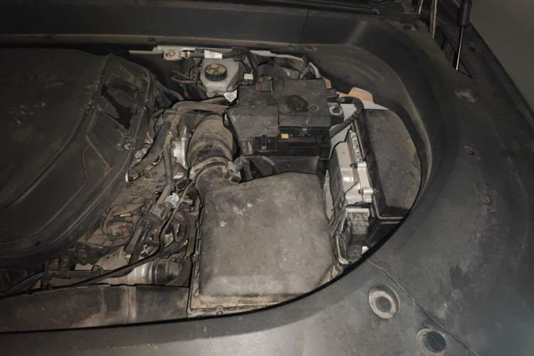 Used Geely Auto Monjaro L 2021 2.0TD DCT EVO Two-Wheel Drive Smart Luxury Version Engine Bay Left