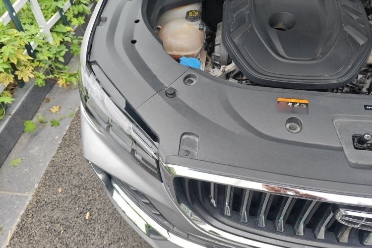 Used Geely Auto Monjaro L 2021 2.0TD DCT EVO Two-Wheel Drive Prestige Version Engine Bay Right