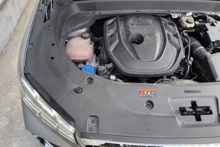 Used Geely Auto Monjaro L 2021 2.0TD DCT EVO Two-Wheel Drive Prestige Version Engine Bay Right