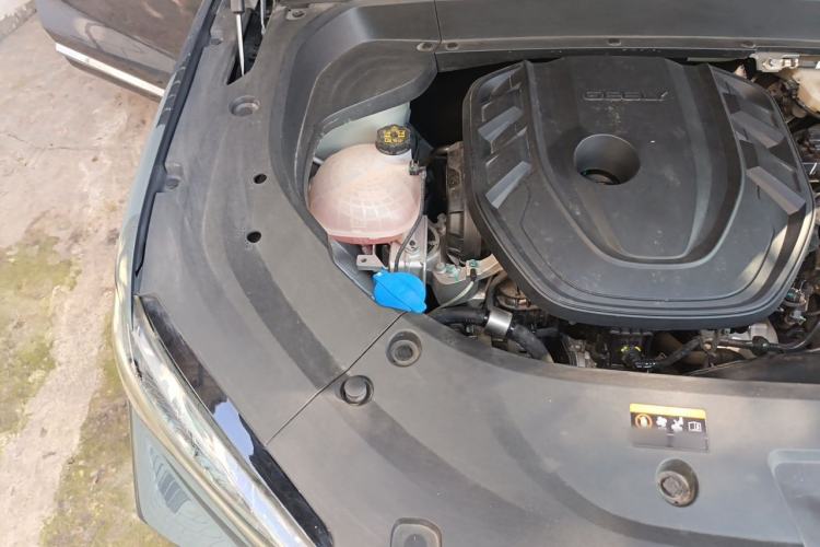 Used Geely Auto Monjaro L 2021 2.0TD DCT EVO Two-Wheel Drive Prestige Version Engine Bay Right