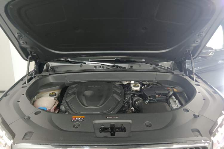 Used Geely Auto Monjaro L 2021 2.0TD DCT EVO Two-Wheel Drive Prestige Version Engine Bay