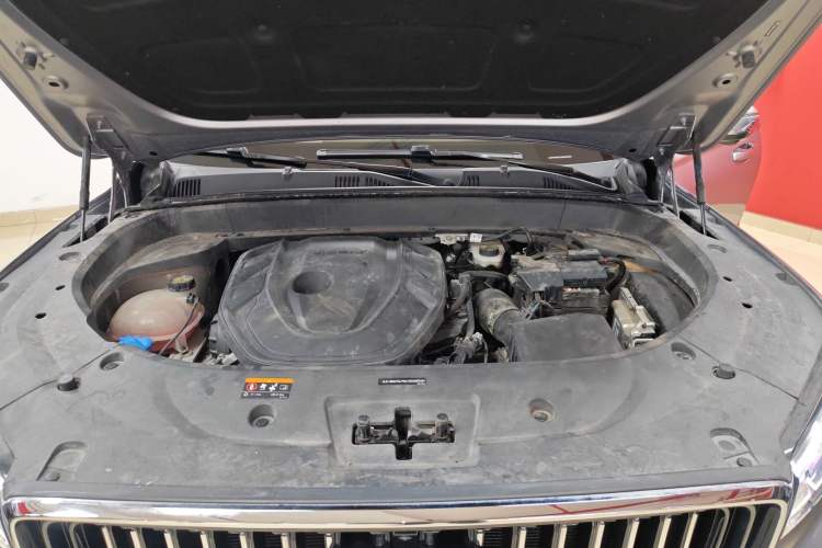 Used Geely Auto Monjaro L 2021 2.0TD DCT EVO Two-Wheel Drive Smart Luxury Version Engine Bay