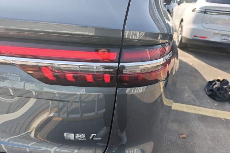 Used Geely Auto Monjaro L 2021 2.0TD DCT EVO Two-Wheel Drive Smart Luxury Version Exterior 3
