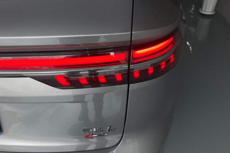 Used Geely Auto Monjaro L 2021 2.0TD High-Power Automatic All-Wheel-Drive Flagship Version Exterior 3
