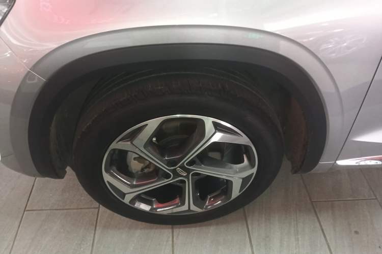 Used Geely Auto Monjaro L 2021 2.0TD DCT EVO Two-Wheel Drive Prestige Version Exterior 4