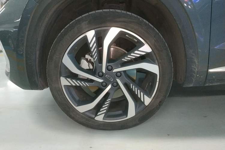 Used Geely Auto Monjaro L 2021 2.0TD DCT EVO Two-Wheel Drive Smart Luxury Version Exterior 4