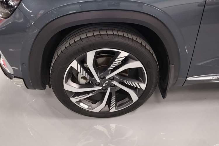 Used Geely Auto Monjaro L 2021 2.0TD DCT EVO Two-Wheel Drive Smart Luxury Version Exterior 4