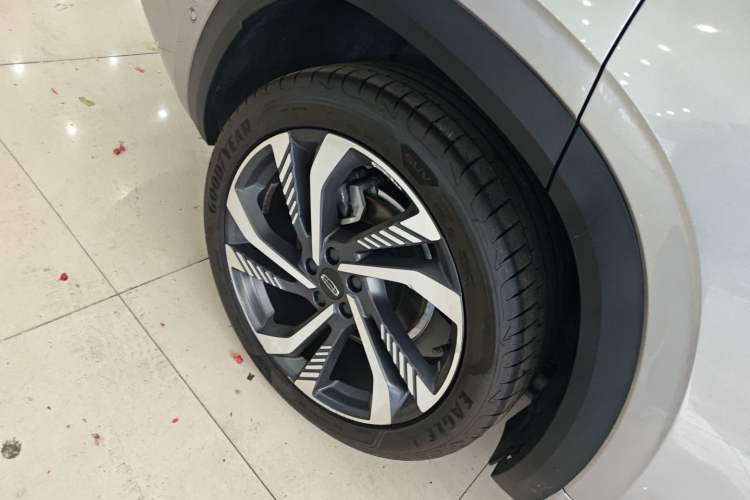 Used Geely Auto Monjaro L 2021 2.0TD DCT EVO Two-Wheel Drive Smart Luxury Version Exterior 5