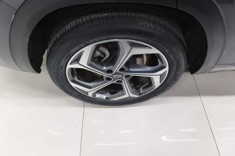 Used Geely Auto Monjaro L 2021 2.0TD DCT EVO Two-Wheel Drive Prestige Version Exterior 8