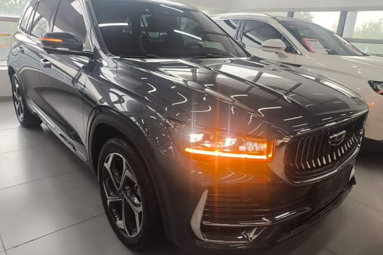 Used Geely Auto Monjaro L 2021 2.0TD DCT EVO Two-Wheel Drive Prestige Version Front Right 45 Deg