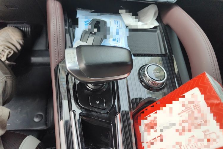 Used Geely Auto Monjaro L 2021 2.0TD DCT EVO Two-Wheel-Drive Flagship Version Gear Lever