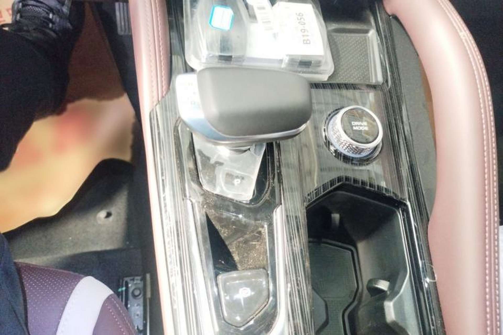 Used Geely Auto Monjaro L 2021 2.0TD High-Power Automatic All-Wheel-Drive Flagship Version Gear Lever