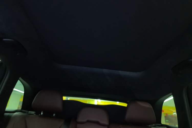 Used Geely Auto Monjaro L 2021 2.0TD DCT EVO Two-Wheel Drive Smart Luxury Version Headliner