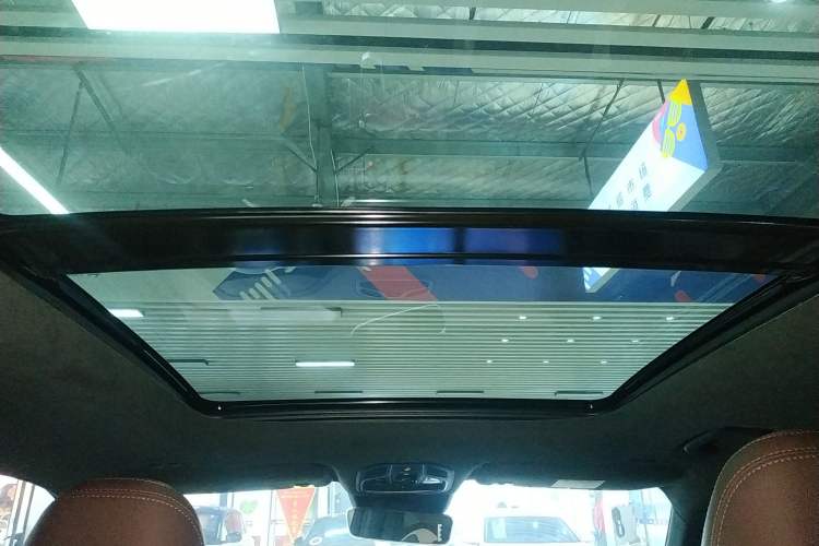 Used Geely Auto Monjaro L 2021 2.0TD DCT EVO Two-Wheel Drive Smart Luxury Version Headliner